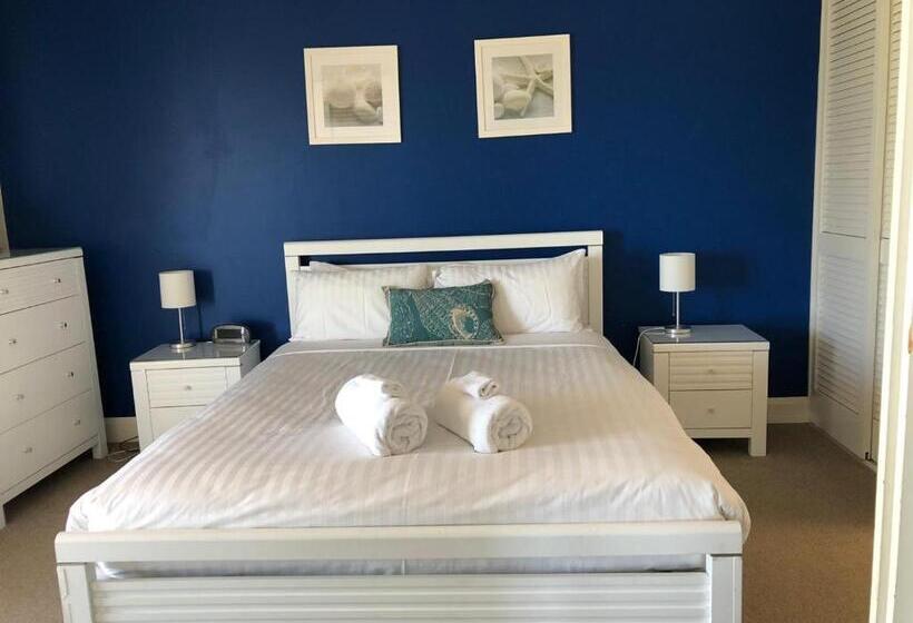 The White Pearl Penthouse