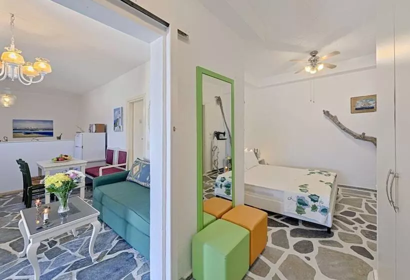 Aegean View Seaside Apartment Syros