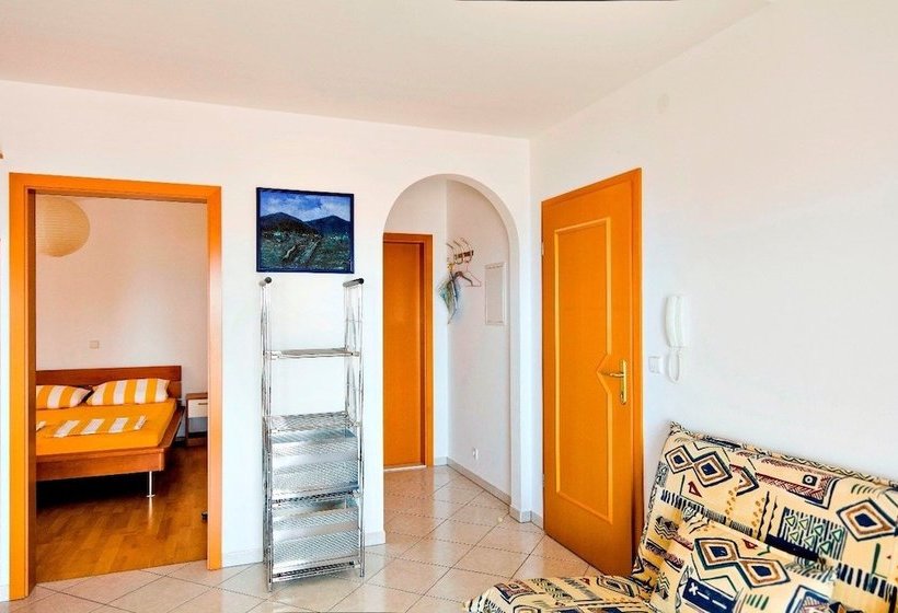 Apartments Sladojevic