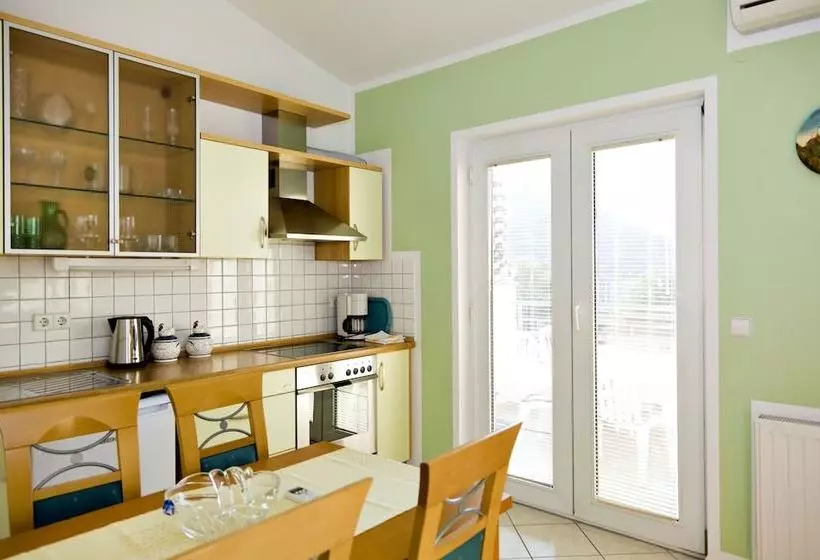 Apartments Sladojevic
