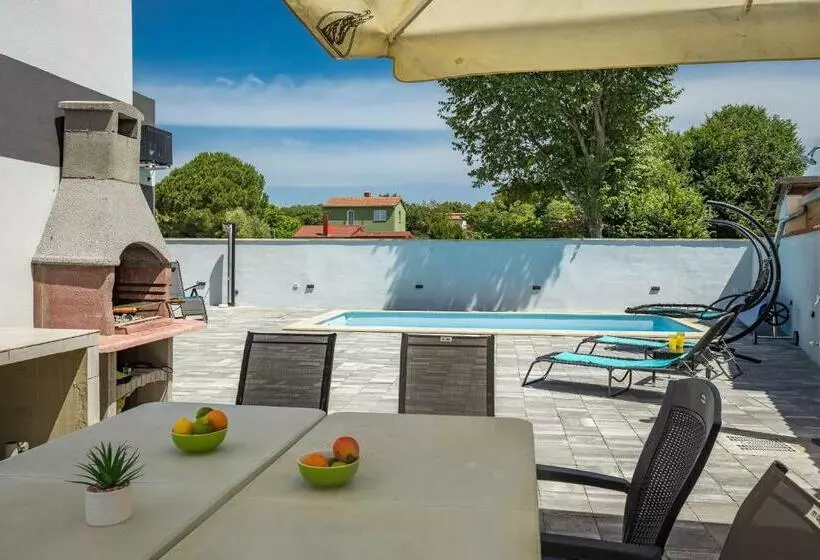 Holiday Home Damjan