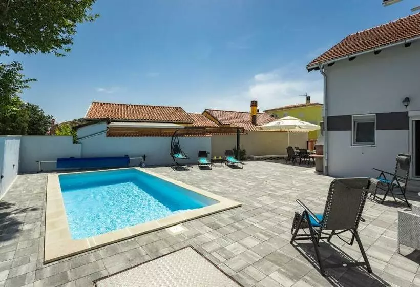 Holiday Home Damjan