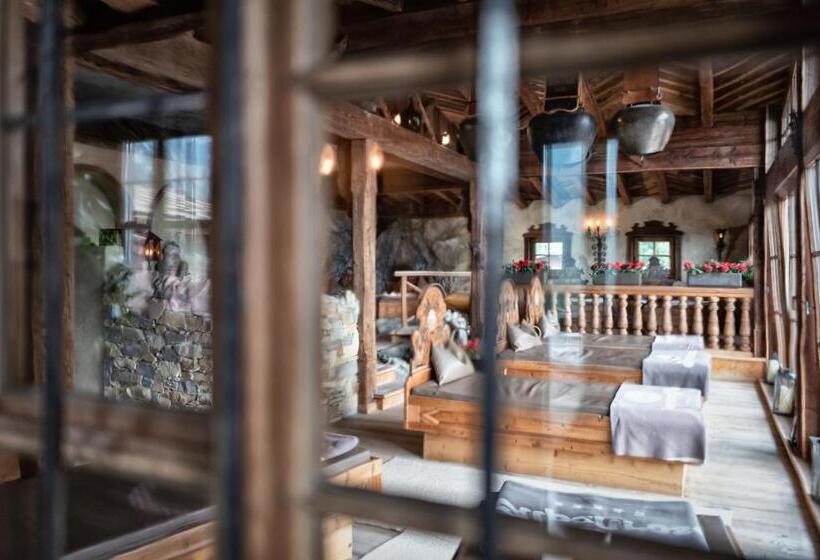 Отель Cocoon   Alpine Boutique Lodge