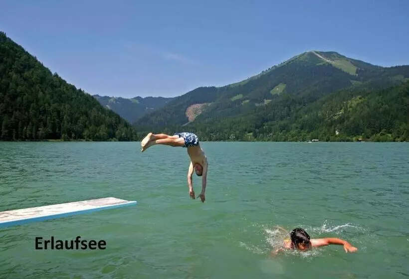 ホテル Zum Kirchenwirt Mariazell