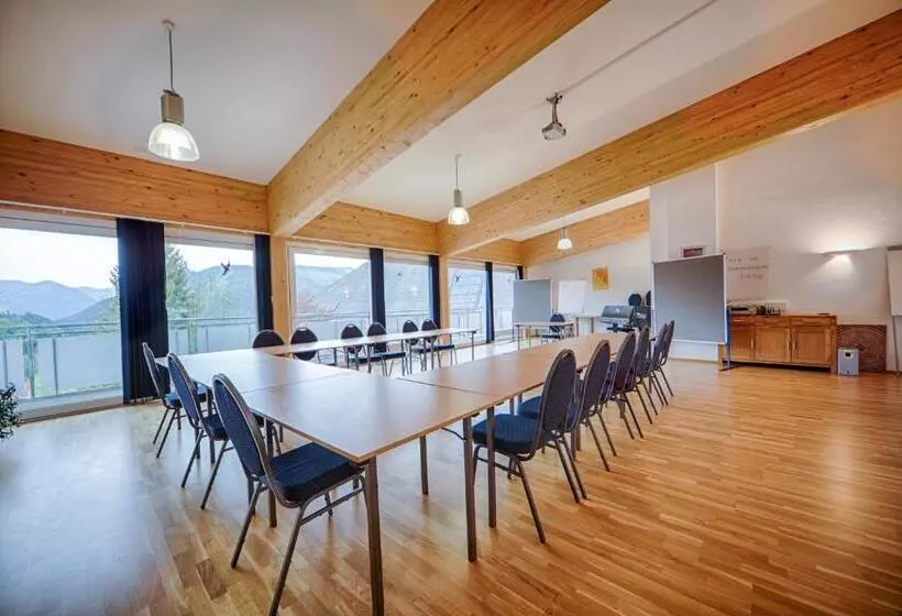 ホテル Zum Kirchenwirt Mariazell