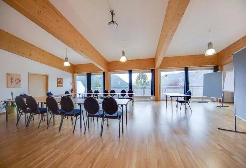 ホテル Zum Kirchenwirt Mariazell