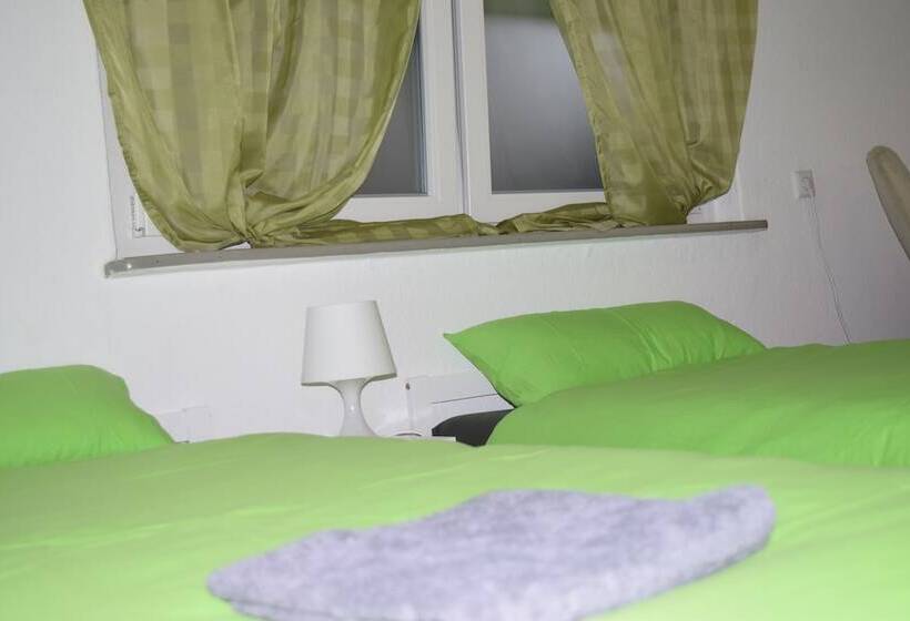 펜션 Roomrental   Zimmervermietung