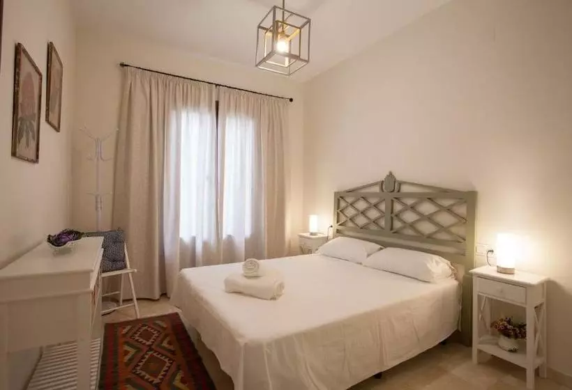 Apartamento De Lujo En Antiguo Convento