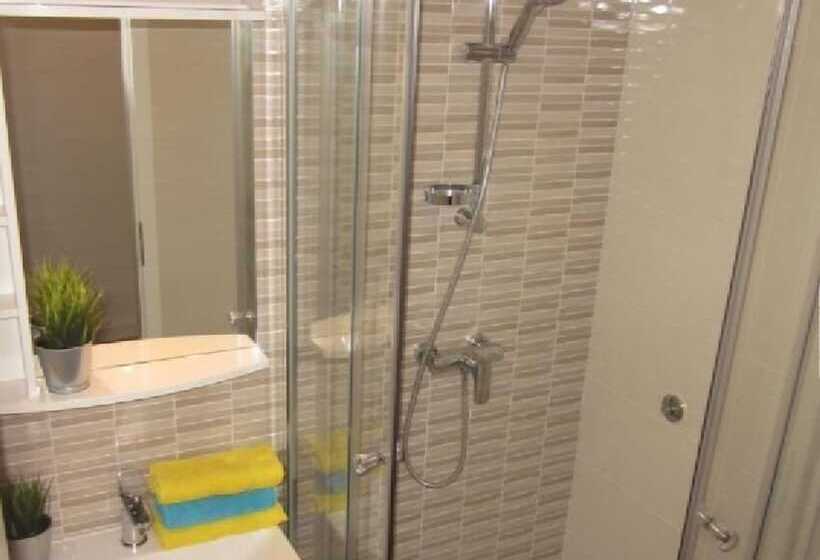 Apartments On The Square