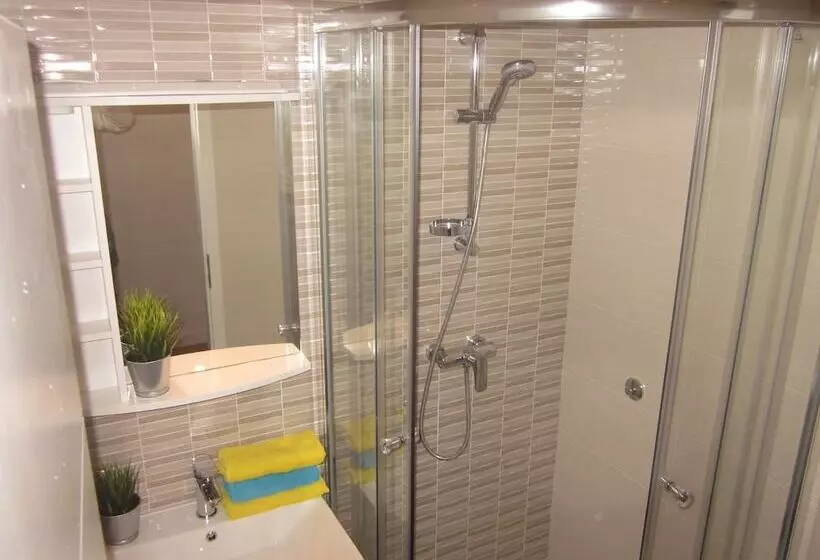 Apartments On The Square