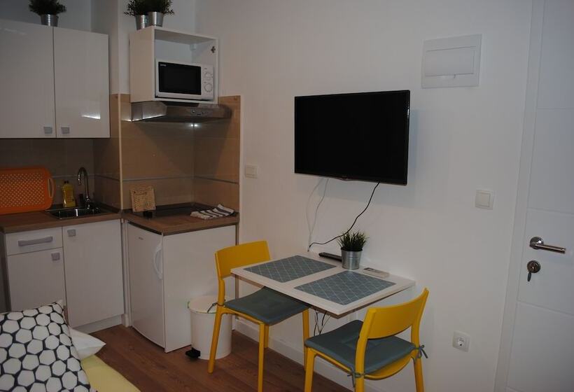 Apartments On The Square