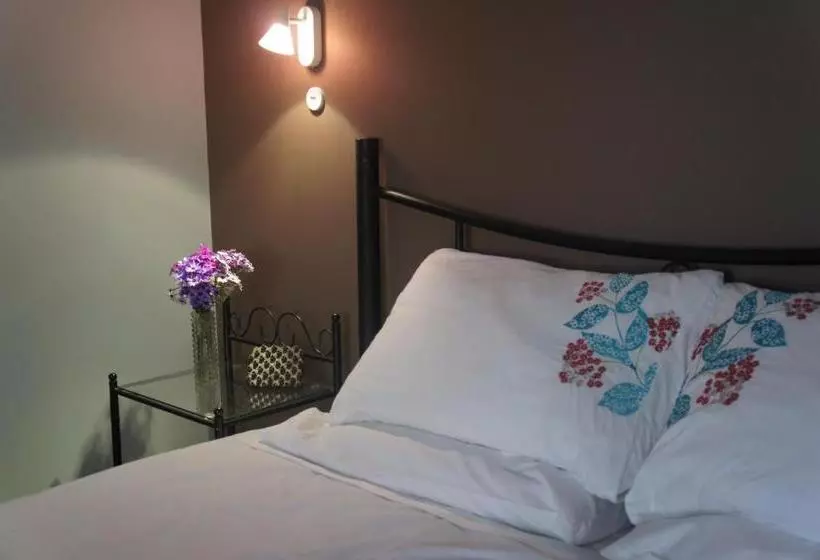 Aamiaismajoitus (B&B) Aquavilla Studio