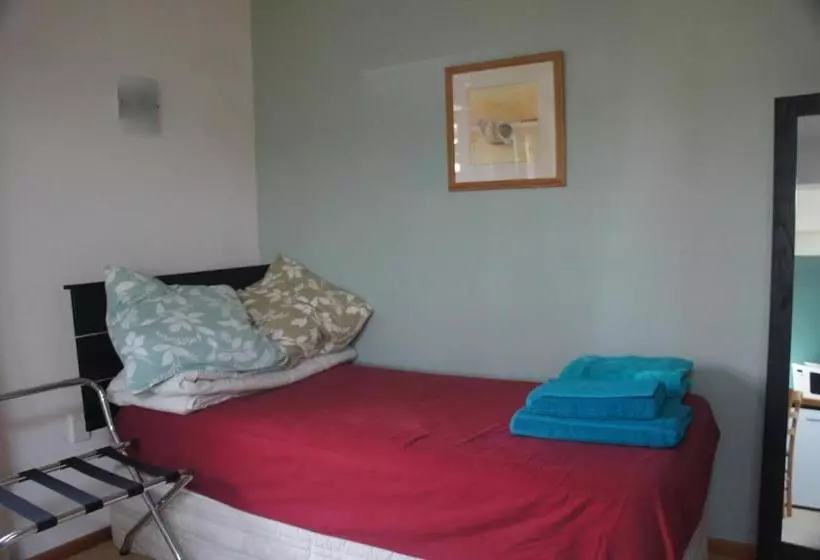 Aamiaismajoitus (B&B) Aquavilla Studio