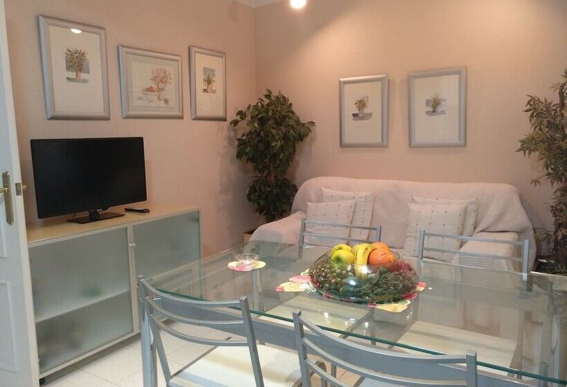 Azahar Apartamentos Heliópolis Ii