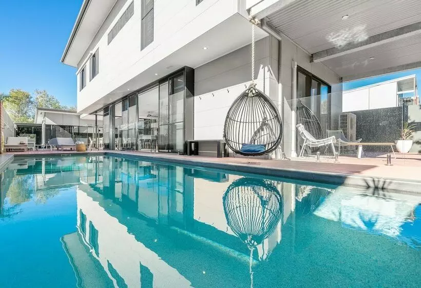 A Perfect Stay   Catalinas