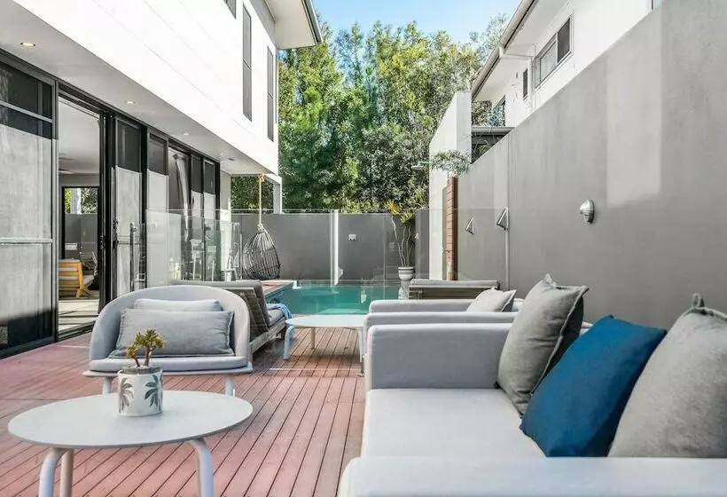 A Perfect Stay   Catalinas