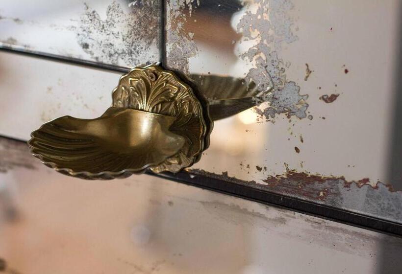 Eva Recommends Sentencia