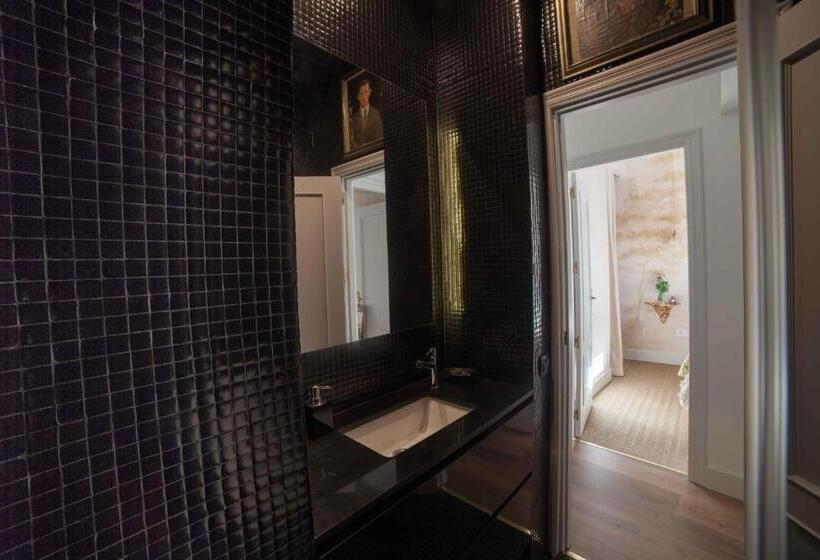 Eva Recommends Sentencia