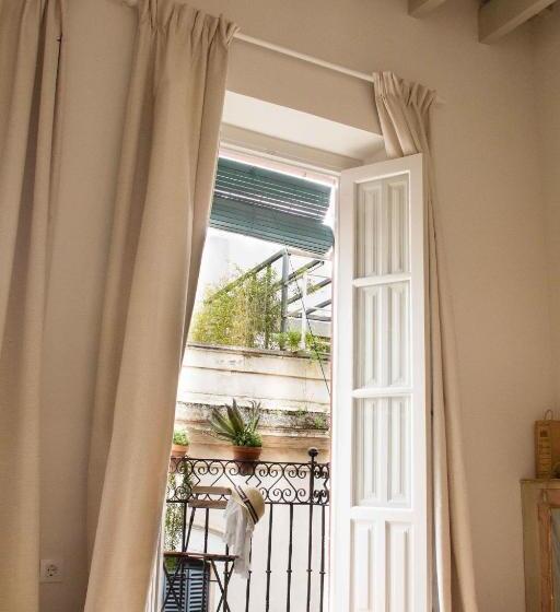 Eva Recommends Sentencia