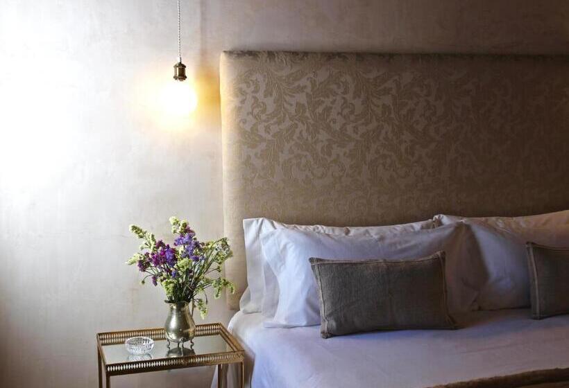 Eva Recommends Sentencia