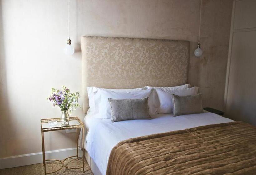 Eva Recommends Sentencia