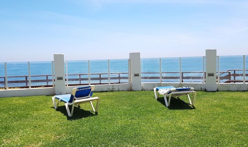 Exquisite Calahonda Beach Studio