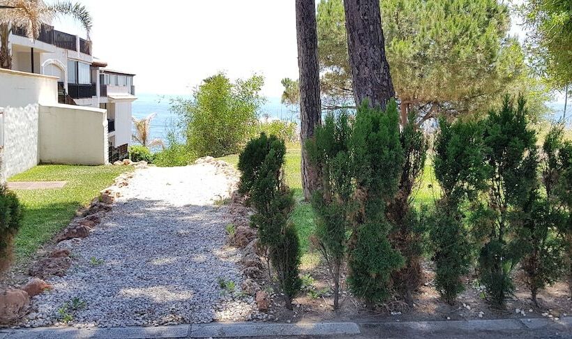 Exquisite Calahonda Beach Studio