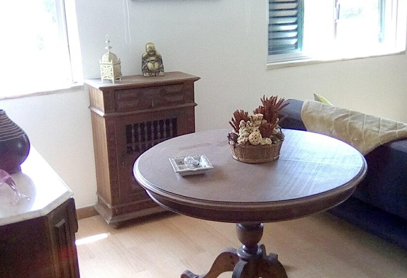 House With 2 Bedrooms In Charneca De Caparica, With Private Pool, Enclosed Garden And Wifi 4 Km Fro