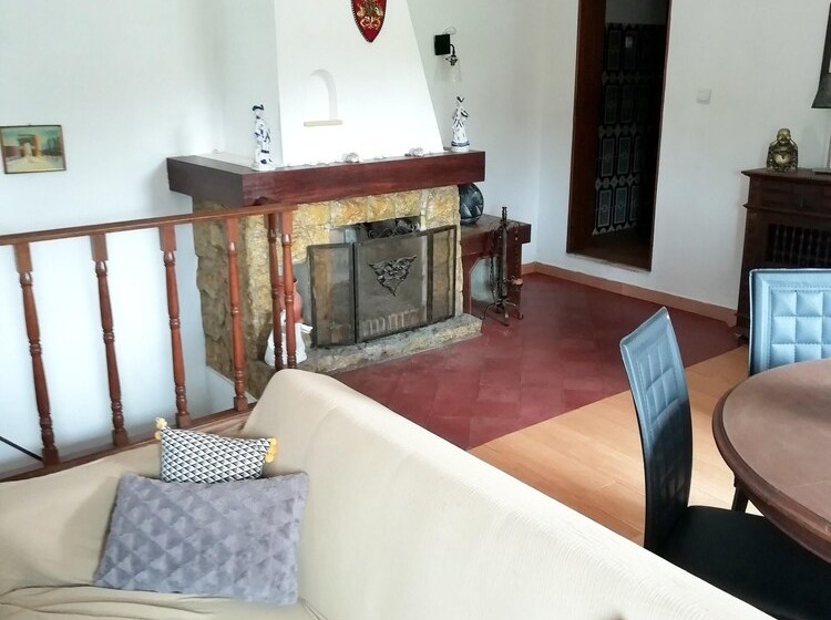 House With 2 Bedrooms In Charneca De Caparica, With Private Pool, Enclosed Garden And Wifi 4 Km Fro