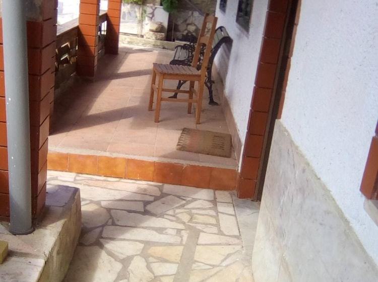 House With 2 Bedrooms In Charneca De Caparica, With Private Pool, Enclosed Garden And Wifi 4 Km Fro