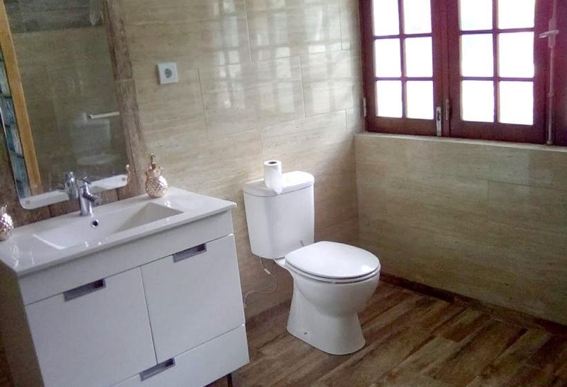 House With 2 Bedrooms In Charneca De Caparica, With Private Pool, Enclosed Garden And Wifi 4 Km Fro