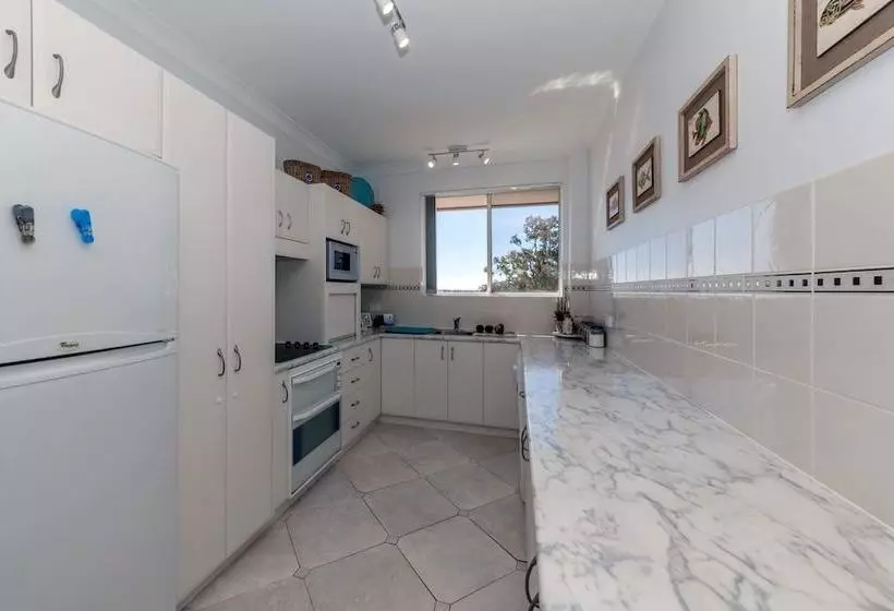 Kiah Unit 9  Nelson Bay