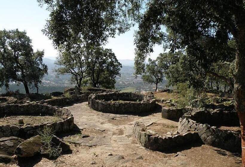 Private Modern Home, Fully Equipped, Near Historic Braga Centre