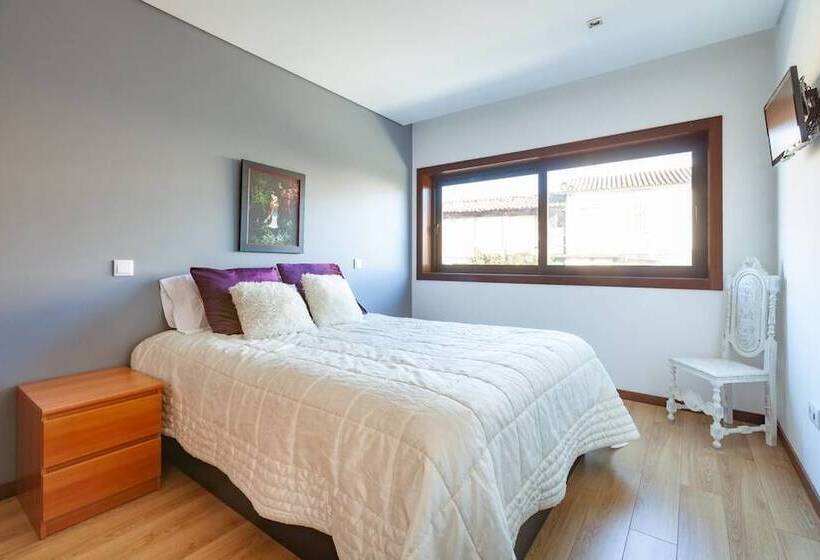 Private Modern Home, Fully Equipped, Near Historic Braga Centre