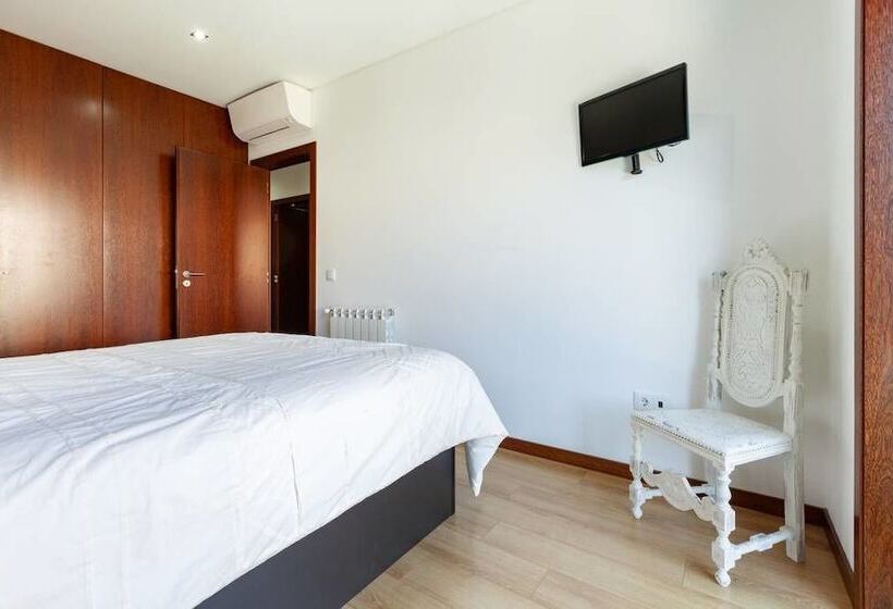Private Modern Home, Fully Equipped, Near Historic Braga Centre