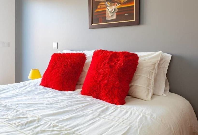 Private Modern Home, Fully Equipped, Near Historic Braga Centre