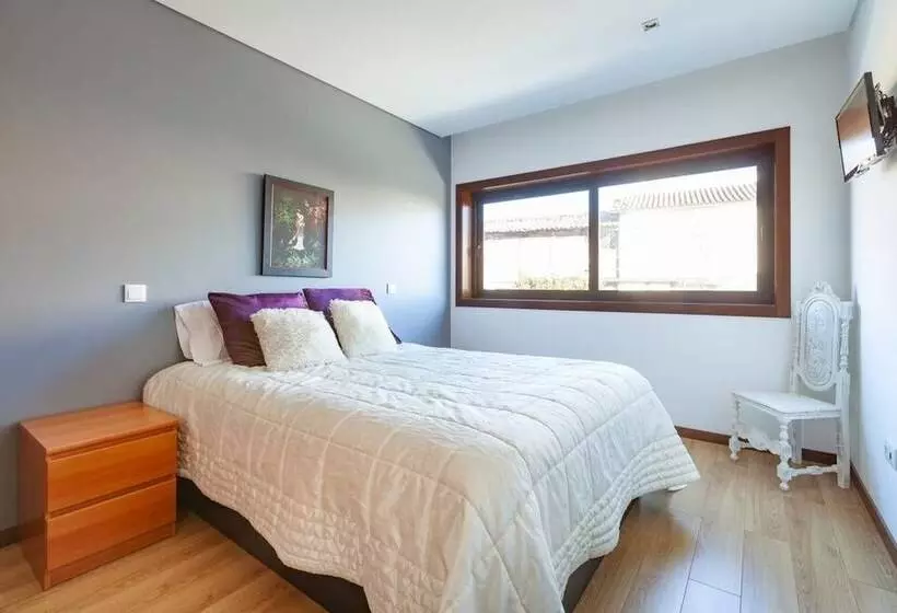 Private Modern Home, Fully Equipped, Near Historic Braga Centre