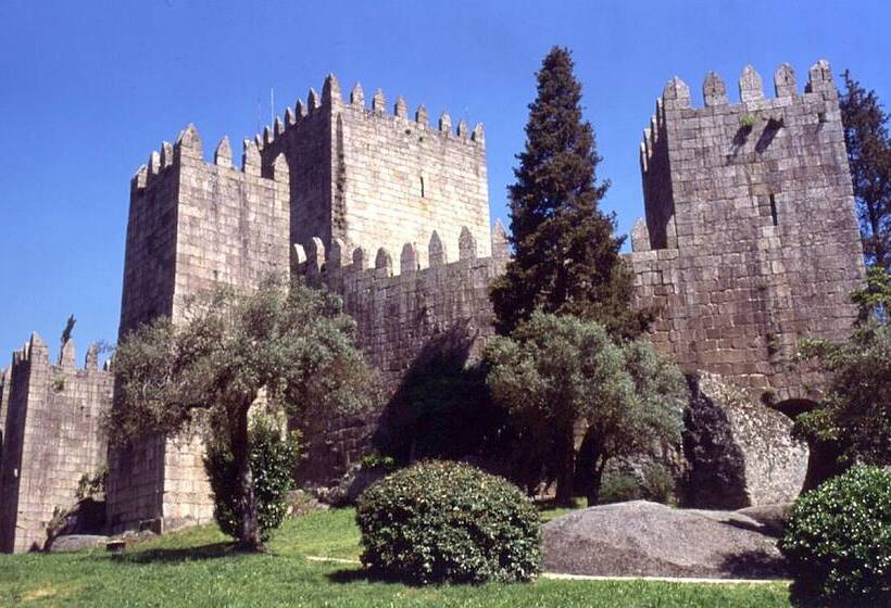 Private Modern Home, Fully Equipped, Near Historic Braga Centre