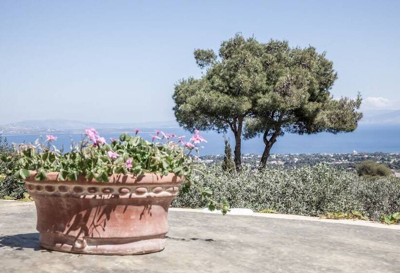 Beautiful Mini Eco Farmhouse