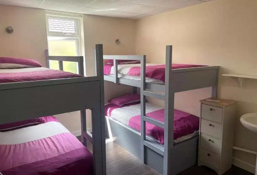 Greenway & Copper Coast Hostel