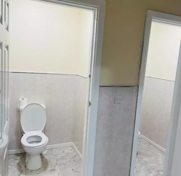 Greenway & Copper Coast Hostel