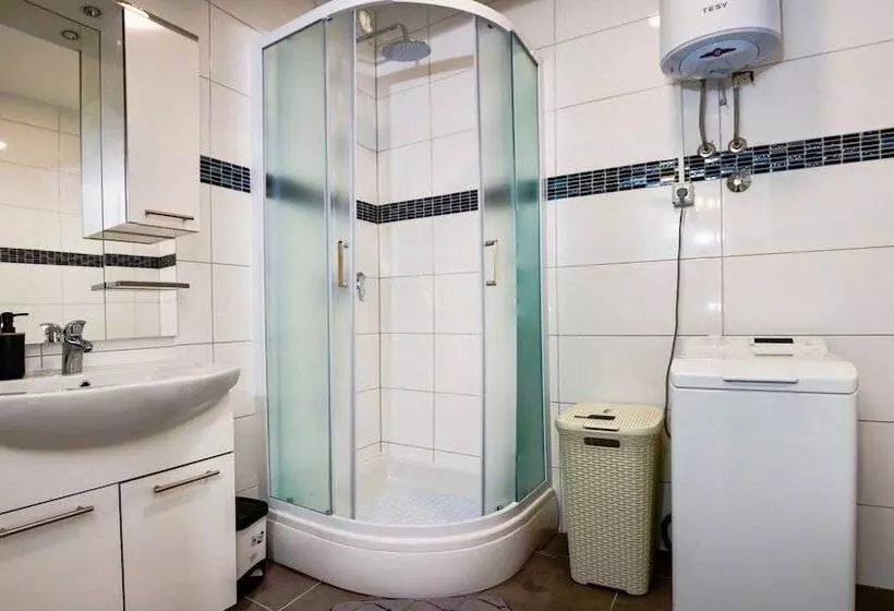 Villa Minerva Gardens