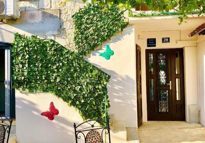 Villa Minerva Gardens