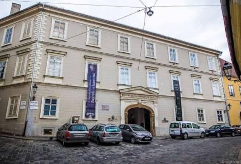 Villa Minerva Gardens