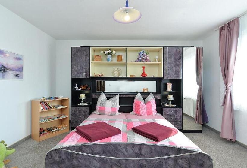 Apartments Anka 1223