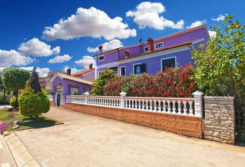 Apartments Anka 1223