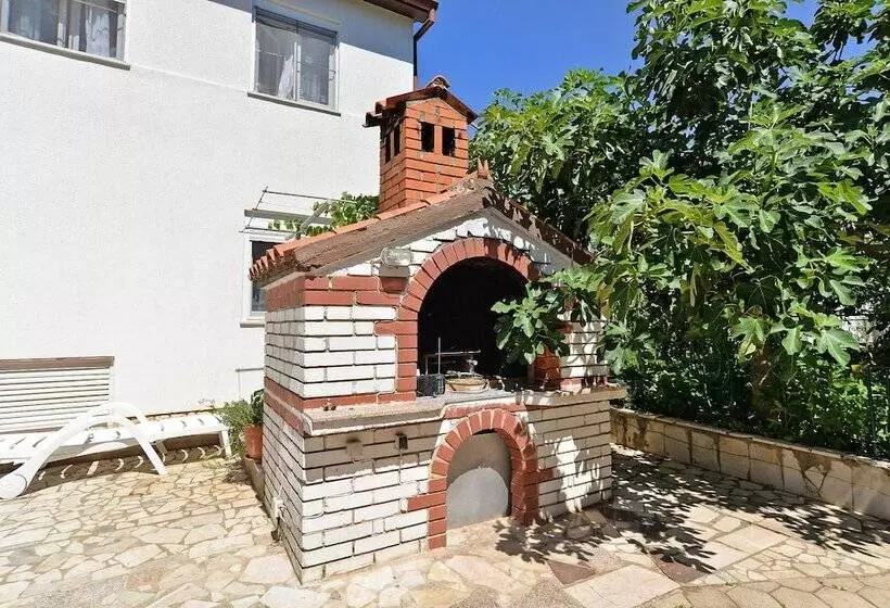 Apartments Jenny 518