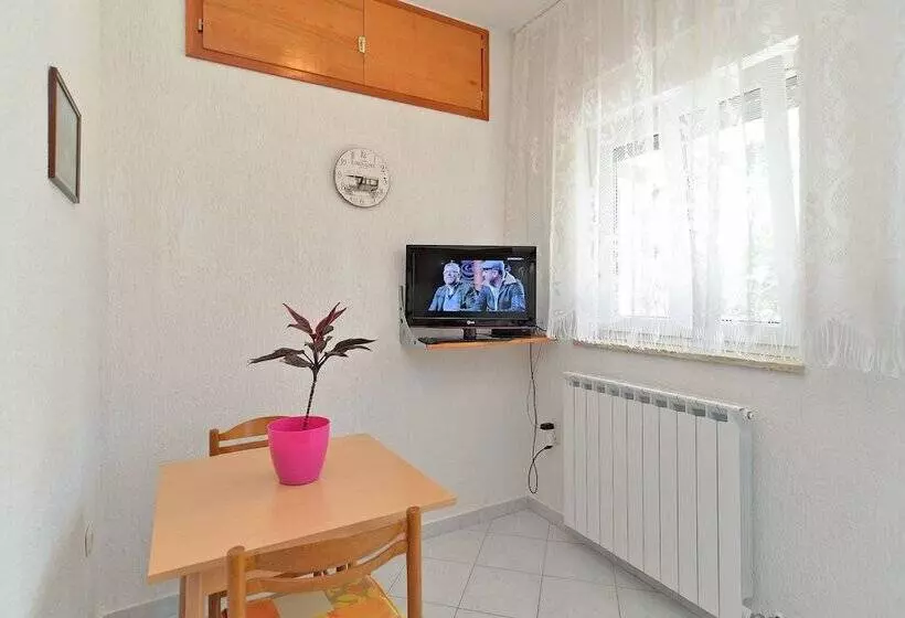 Apartments Jenny 518