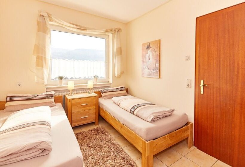 Ferienwohnung Vinothek Keifer Kinheim