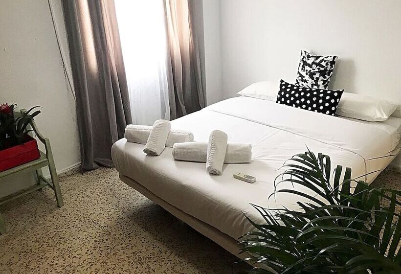 Gifsa Sevilla   Parque Alcosa